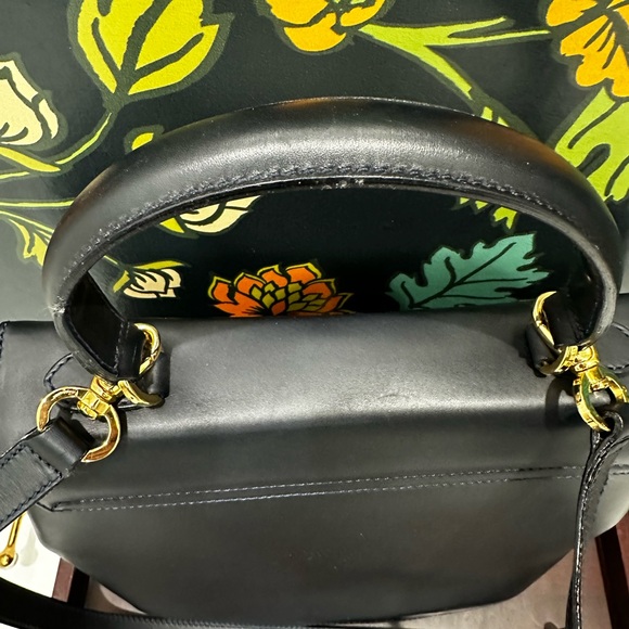 Salvatore Ferragamo Vintage High-Heel Hardware Leather Top Handle Crossbody Bag - Picture 9 of 13